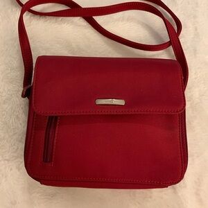 Red Nine West purse